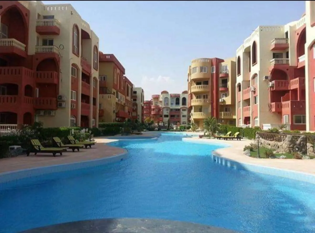 Maraqia Resort