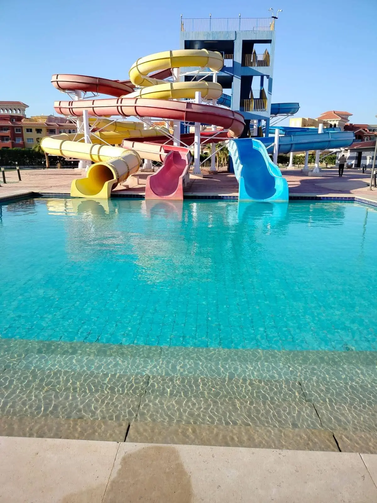 db687f14-67c8-4b10-bd00-d11c931fb6e3 (1) Porto Sharm